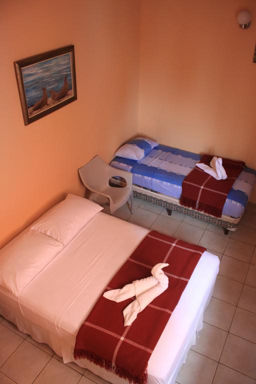פוארטו בקריסו מורנו Hostal La Posada De Jose Carlos מראה חיצוני תמונה